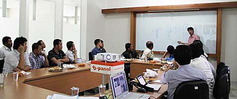 Partner-Installer General Meeting 2010 Training at b-panel Office